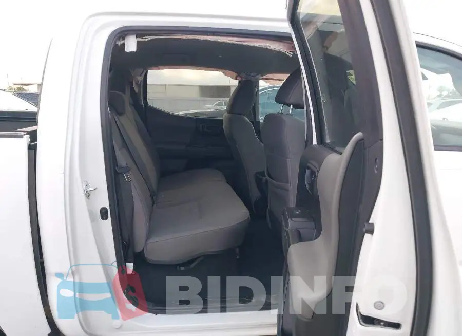 3TYAX5GN4PT071289 Photo# 8