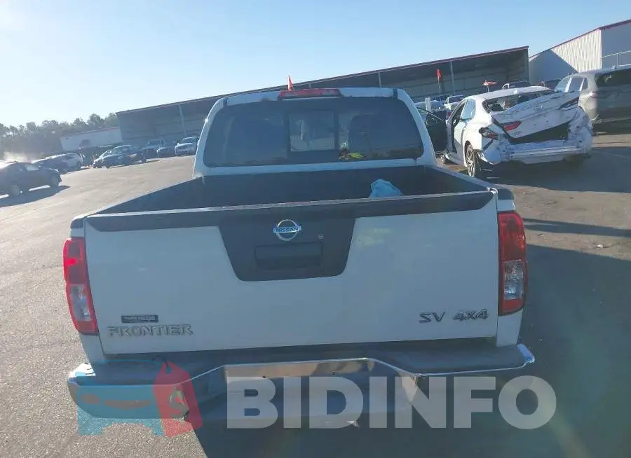 1N6AD0EV2JN744813 Photo# 16