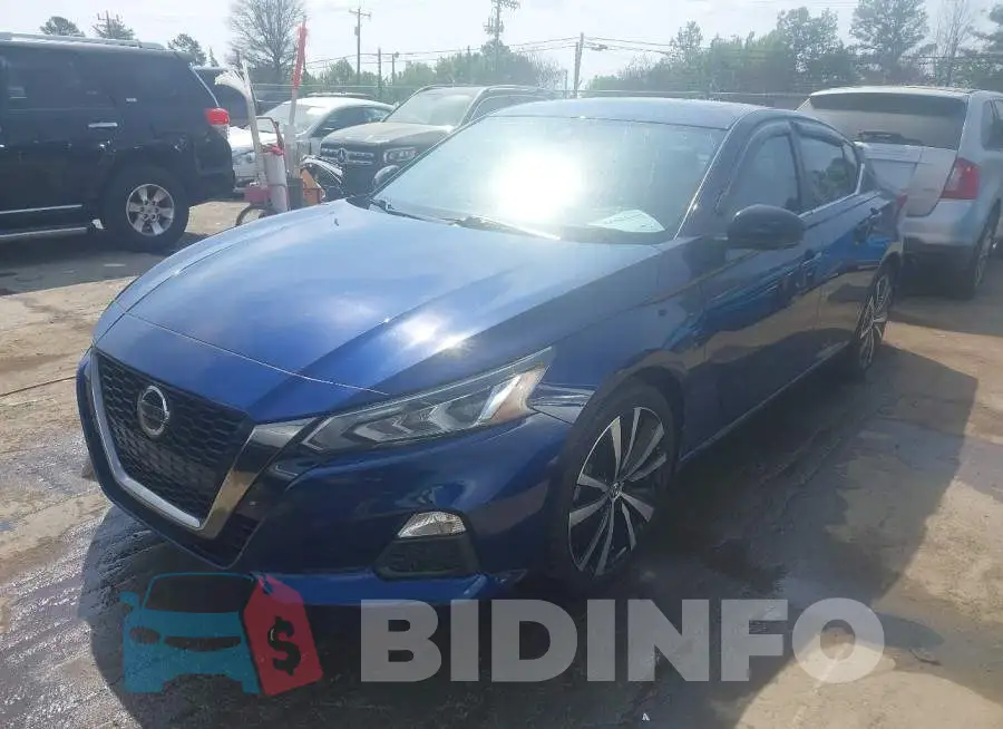 1N4BL4CV9MN352832 Photo# 2