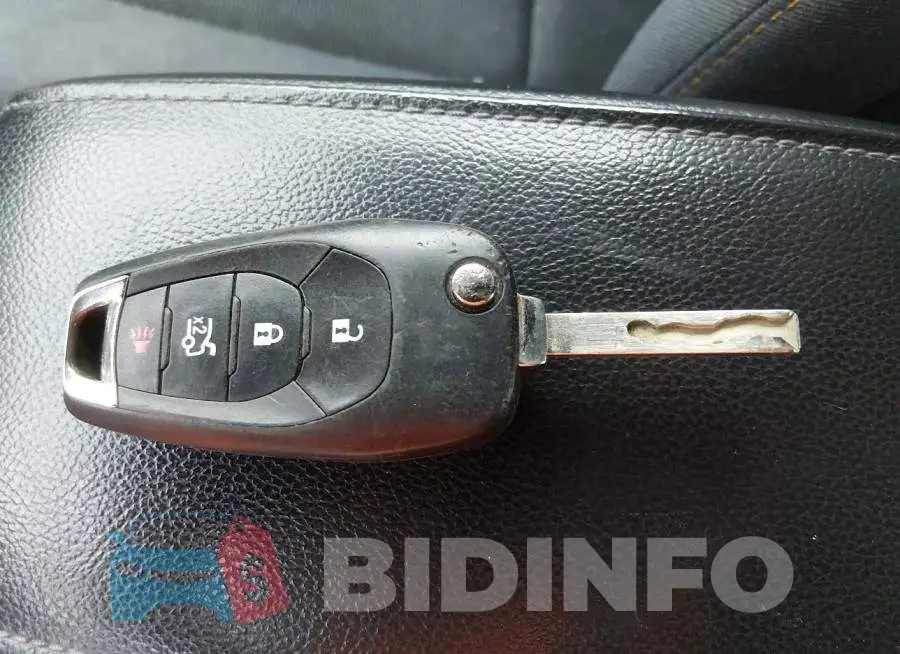 1G1BC5SM3J7233742 Photo# 11