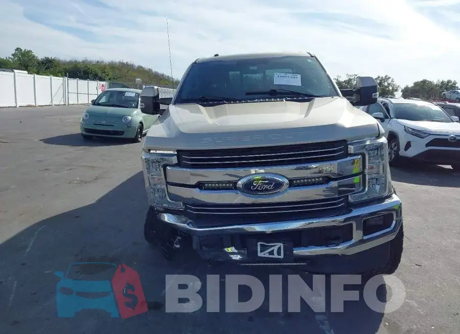1FT7W2BT9JEB16317 Photo# 12