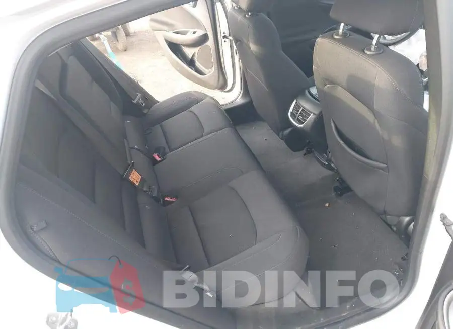 1G1ZD5ST5RF103708 Photo# 8