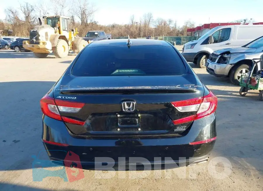 1HGCV2F96KA004634 Photo# 16