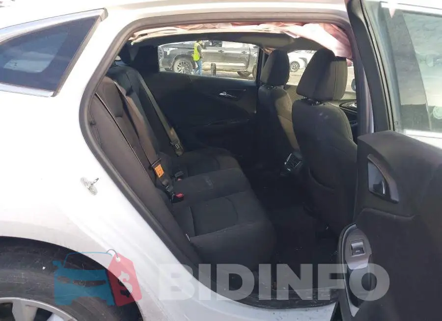 1G1ZD5ST4RF167884 Photo# 8
