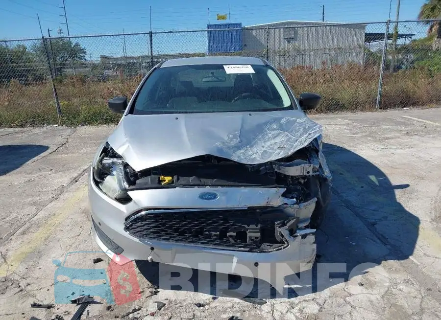 1FADP3E27GL311156 Photo# 6