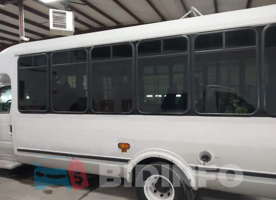 1FDFE4FS8KDC26032 Photo# 14