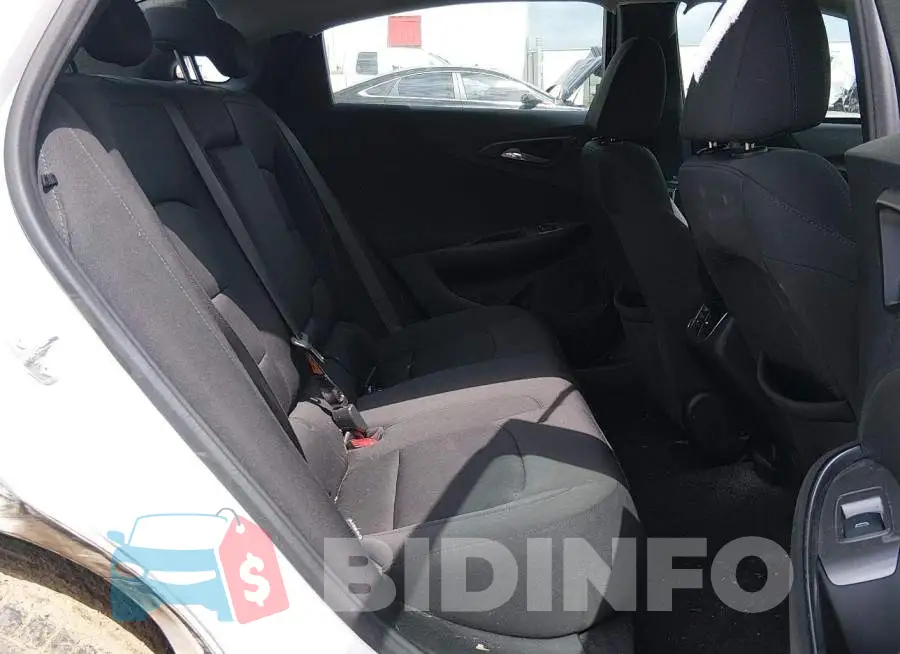 1G1ZD5ST2LF097003 Photo# 8