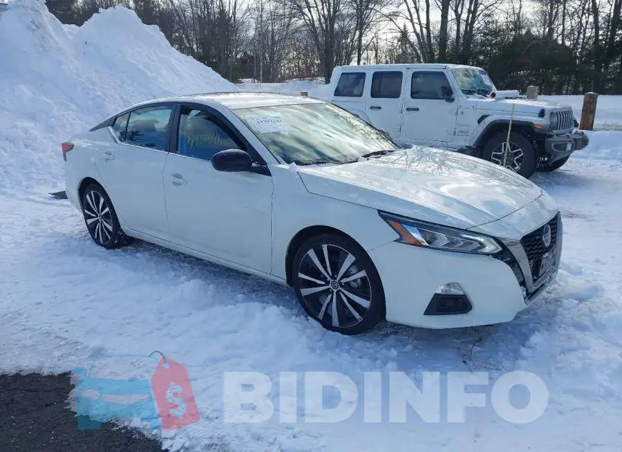 1N4BL4CV3NN307094 Photo# 1