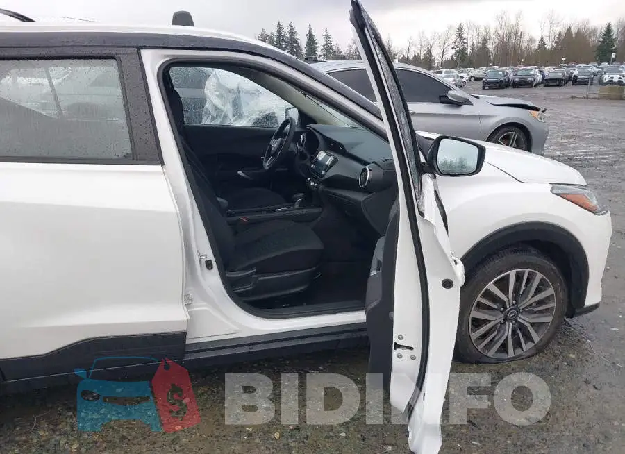 3N1CP5CV5PL553918 Photo# 5