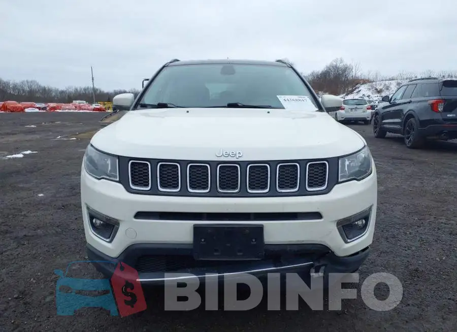 3C4NJDCB2LT245008 Photo# 12