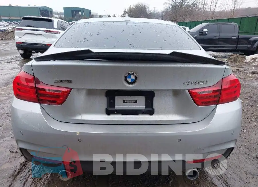 WBA4P3C5XHK528115 Photo# 16