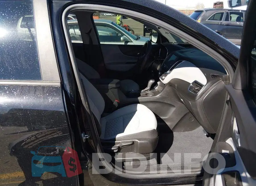 2GNAXSEV8L6250430 Photo# 5