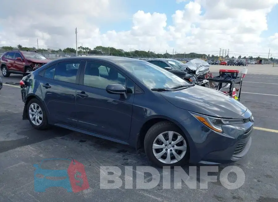 5YFB4MDE8SP268457 Photo# 1