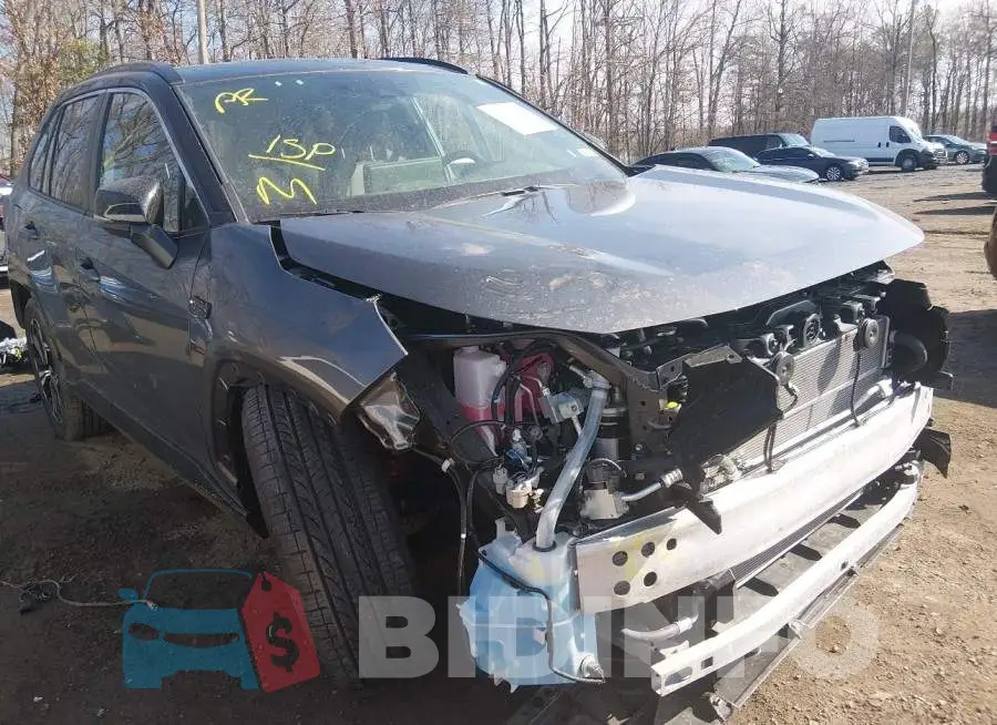 JTMEB3FV6PD165204 Photo# 6
