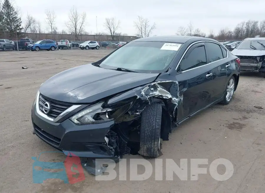 1N4BL3AP1HC113596 Photo# 6