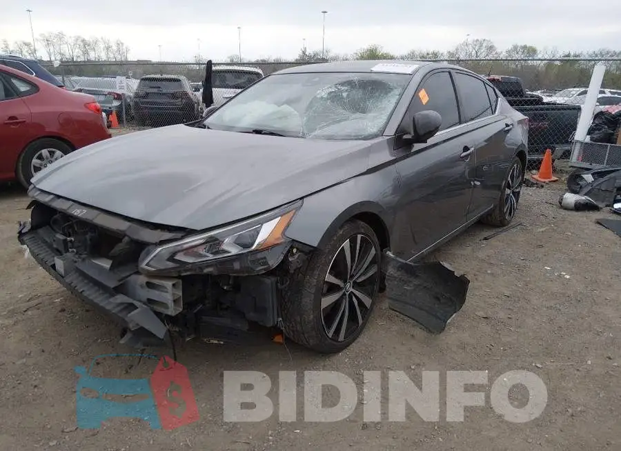 1N4BL4CV3LC260044 Photo# 2