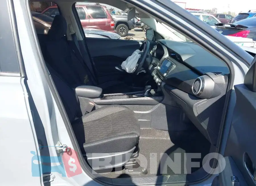 3N1CP5CV2RL527697 Photo# 5