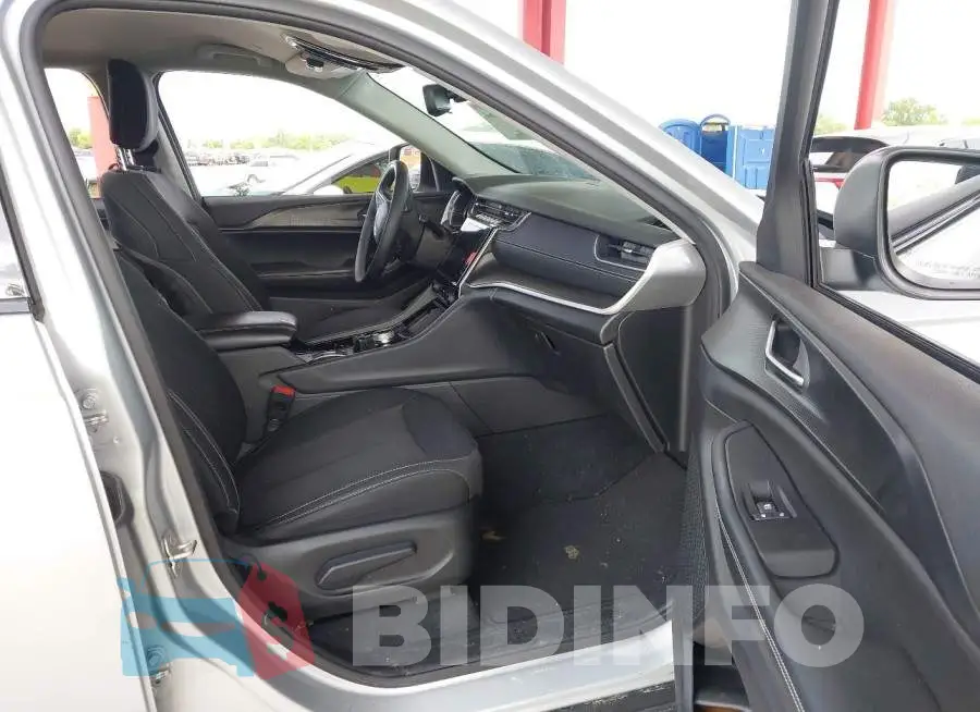 1C4RJKAGXP8843016 Photo# 5