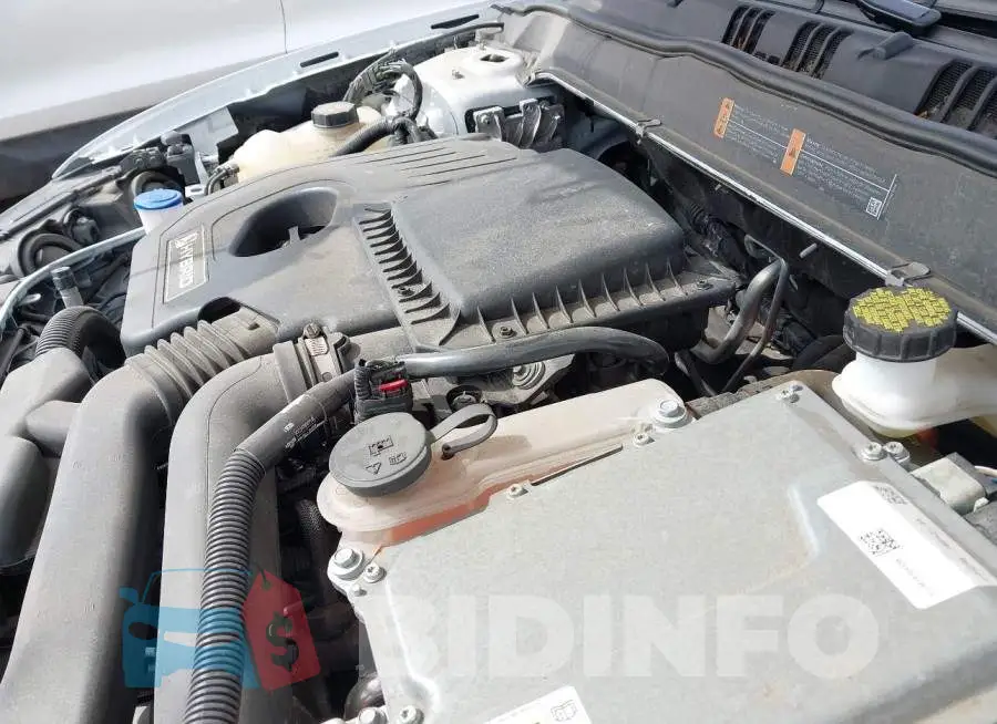 3FA6P0LU0KR196597 Photo# 10