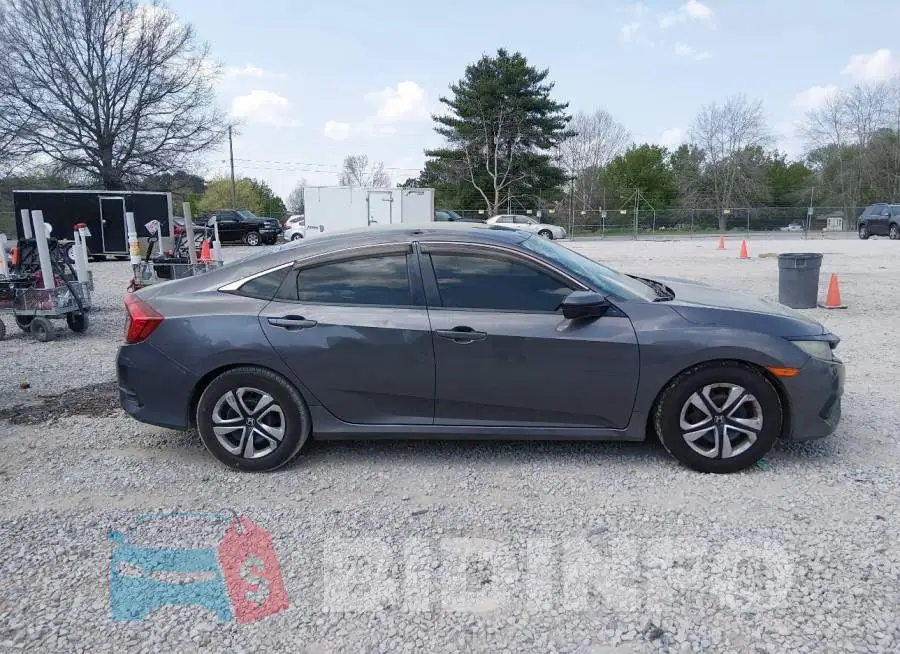 19XFC2F56GE073097 Photo# 13