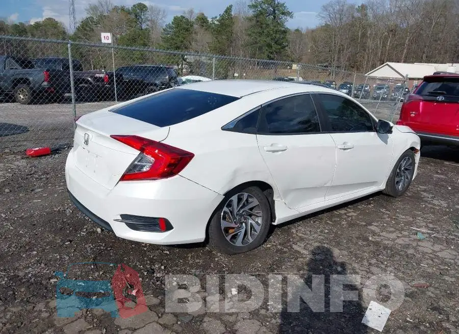 19XFC2F7XGE079793 Photo# 4