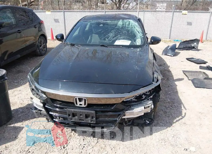 1HGCV1F33KA035197 Photo# 13
