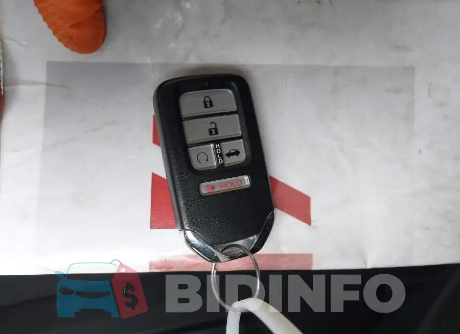 2HGFC2F80MH512211 Photo# 11
