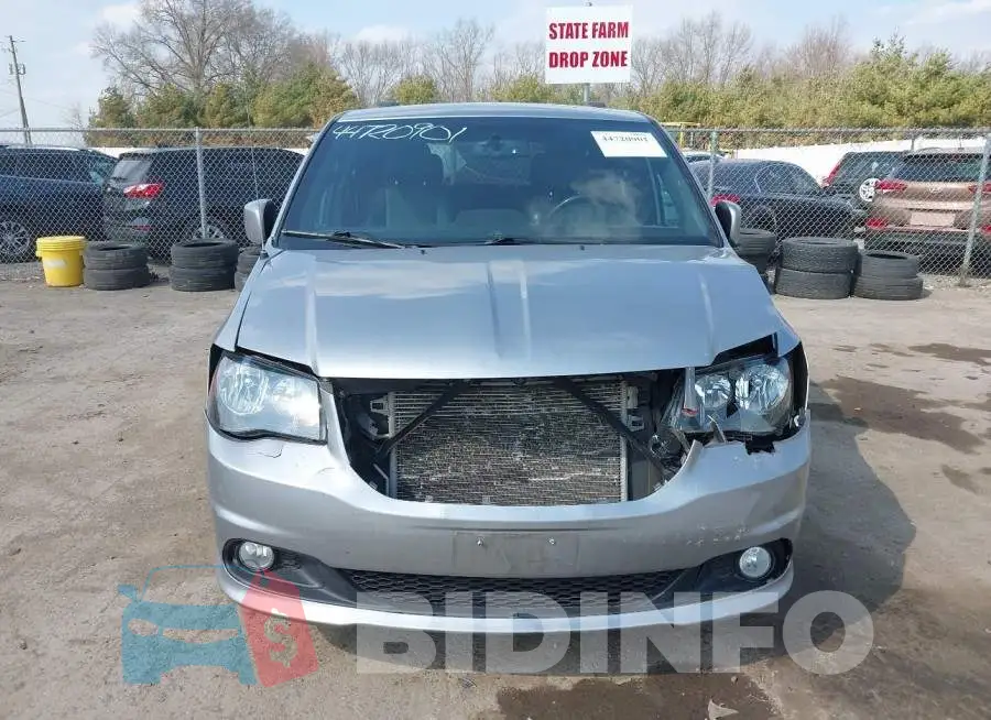2C4RDGEG8JR150438 Photo# 12