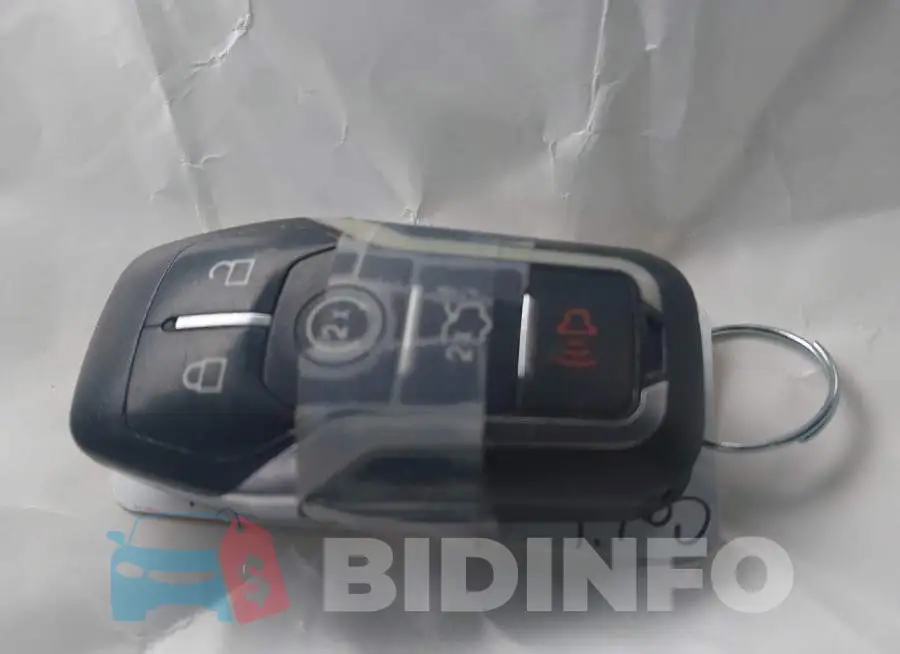 1FTEW1EP8GKE15176 Photo# 11