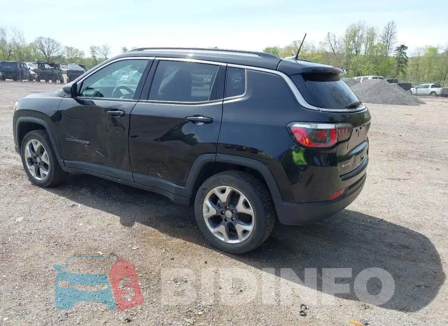 3C4NJDCB2LT132076 Photo# 3