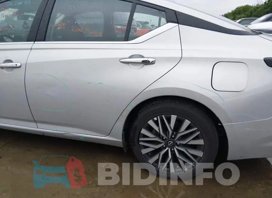 1N4BL4DV1SN365053 Photo# 6