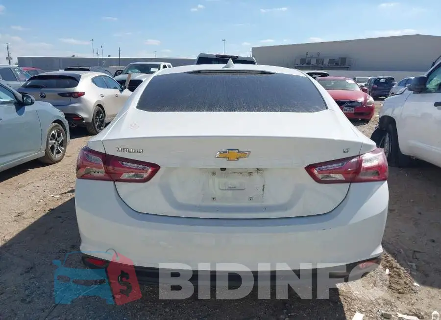 1G1ZD5ST6KF126887 Photo# 17