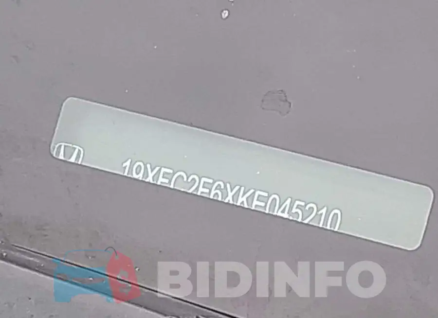 19XFC2F6XKE045210 Photo# 17