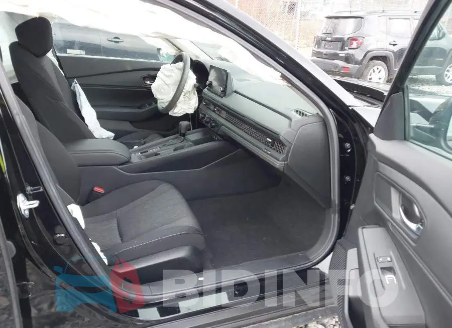 1HGCY1F35RA054173 Photo# 5