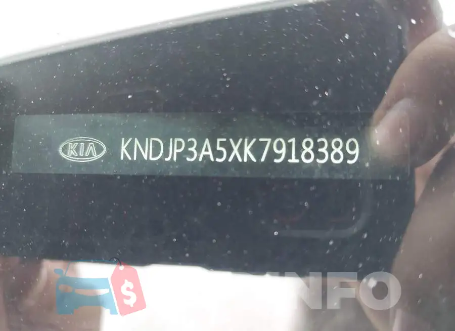 KNDJP3A5XK7918389 Photo# 9