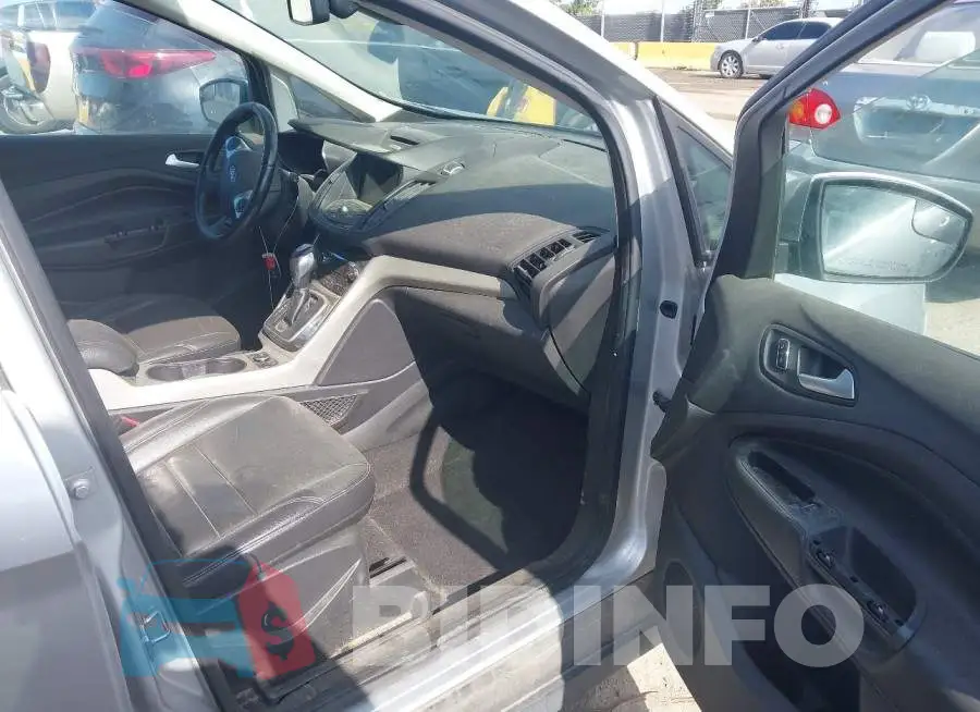 1FADP5CU4GL113408 Photo# 5