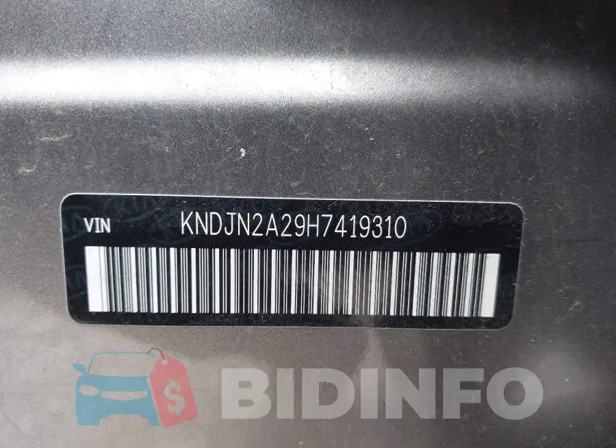KNDJN2A29H7419310 Photo# 9