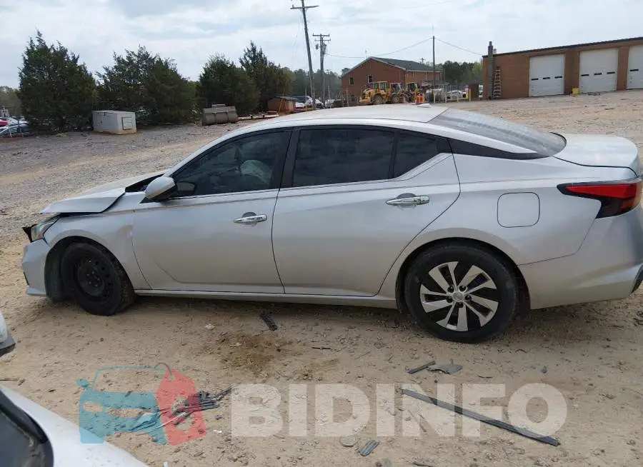 1N4BL4BV1KC168253 Photo# 15
