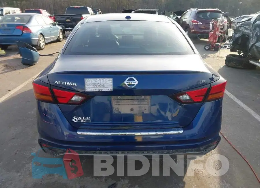 1N4BL4CV4MN328633 Photo# 17