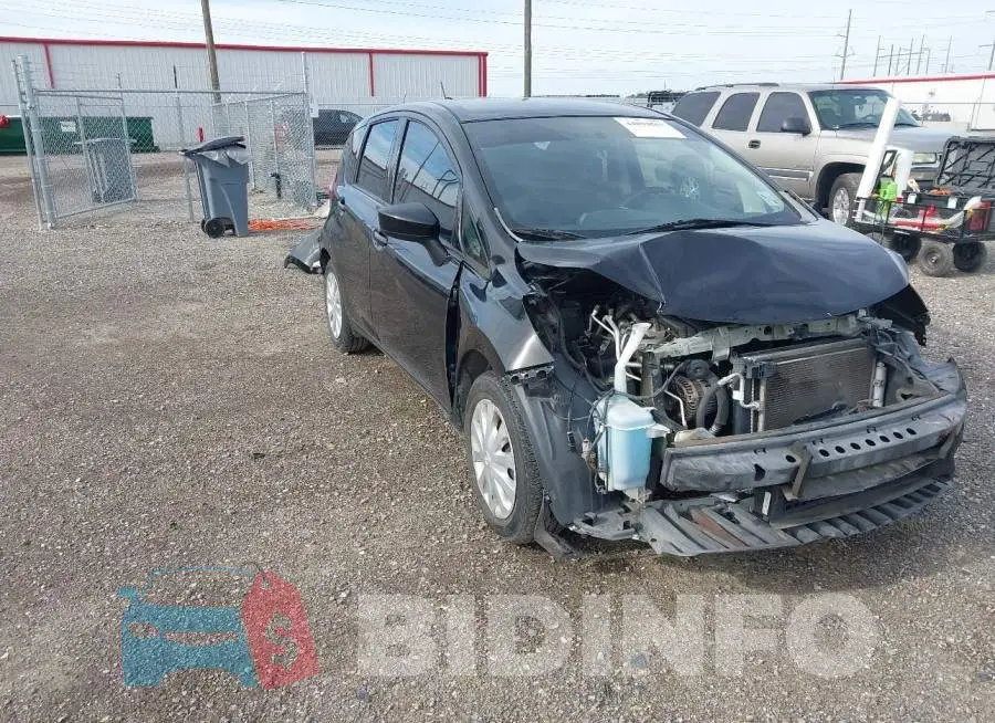3N1CE2CP7GL360286 Photo# 1
