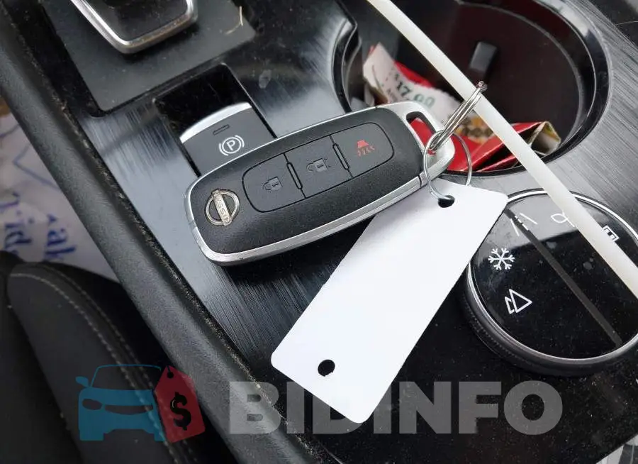 5N1BT3AB3PC849593 Photo# 11