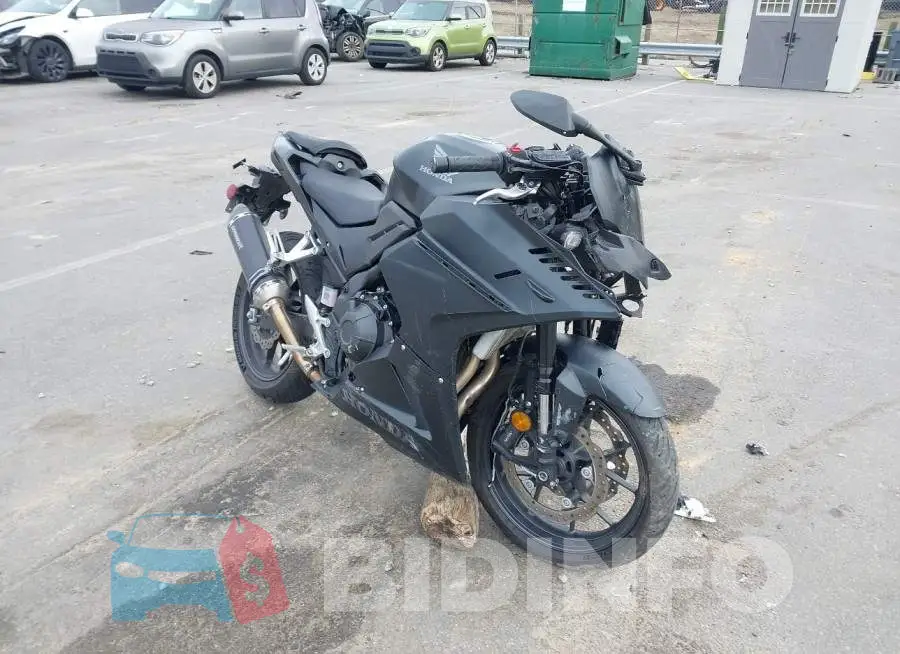 MLHPC705XR5000367 Photo# 1