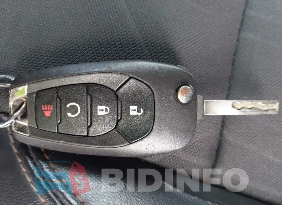 KL7CJLSB2MB311916 Photo# 11