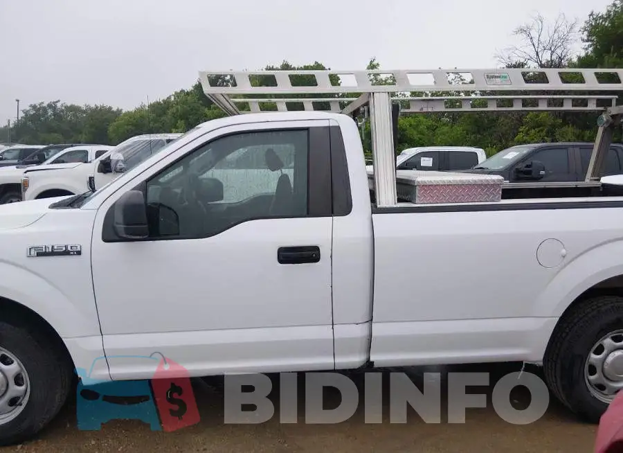 1FTMF1CP5JKD00993 Photo# 14