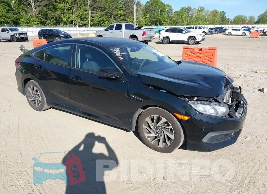 19XFC2F70HE004697 Photo# 1