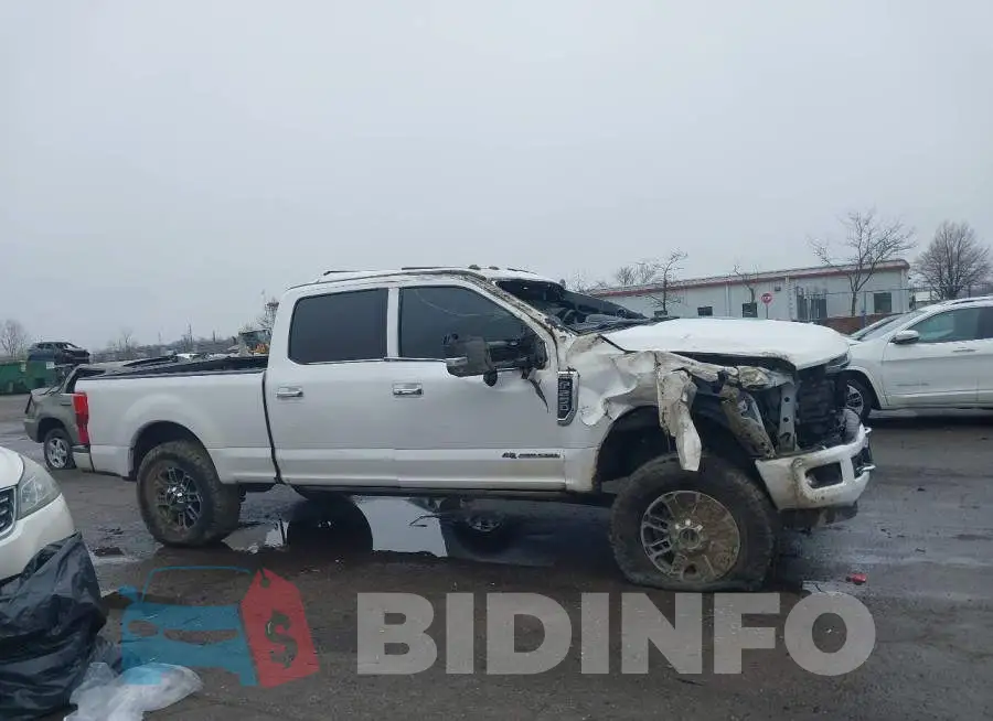 1FT7W2BT2HED83230 Photo# 12