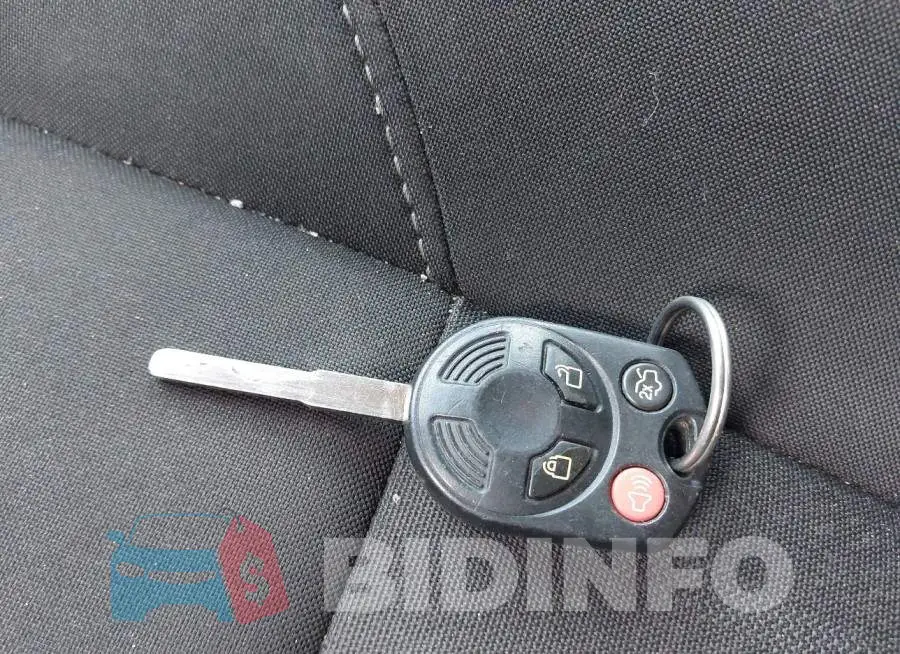 1FADP3K26HL207375 Photo# 11