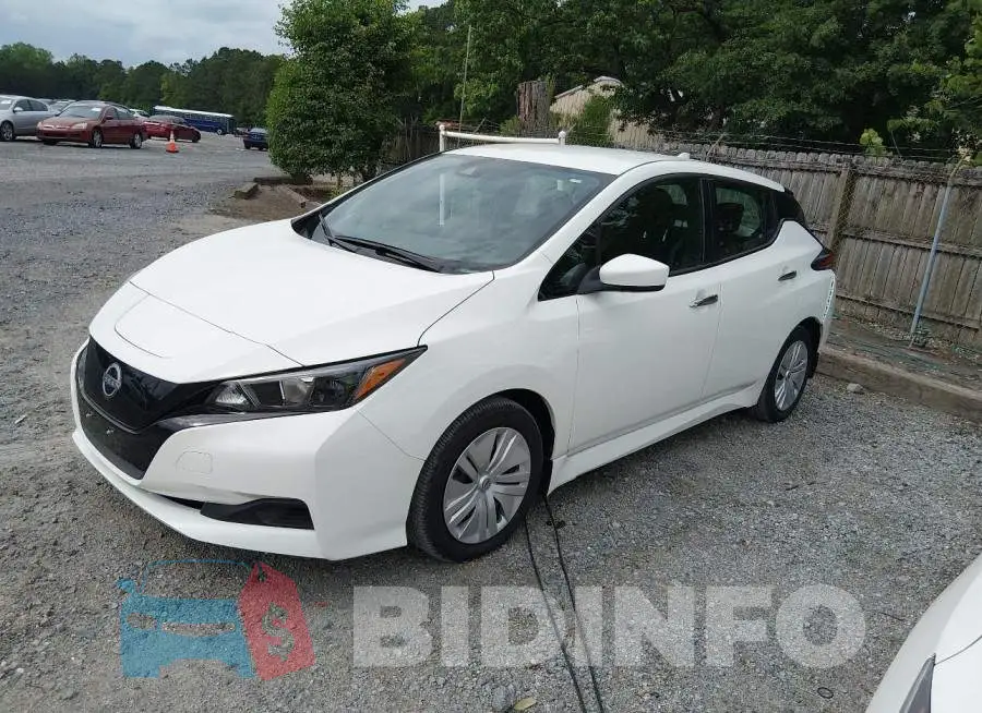 1N4AZ1BV1PC562173 Photo# 2