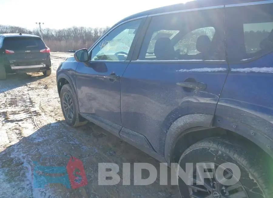 5N1BT3AB2PC743894 Photo# 14