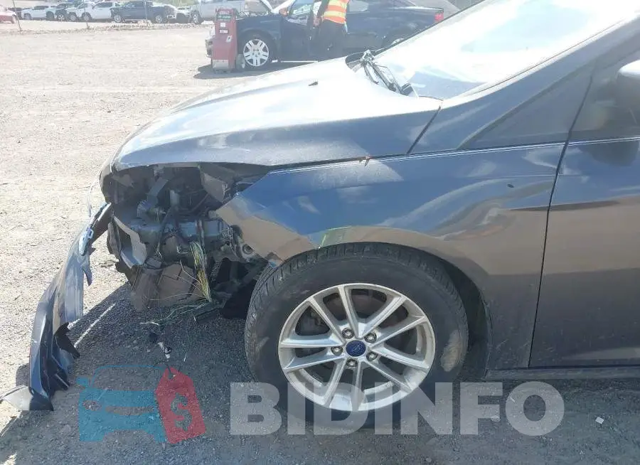 1FADP3F21GL202304 Photo# 13